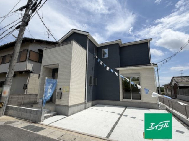 【外観】 | よかタウン岡山市北区撫川1期 (全3棟) | 並列2台駐車可能です！