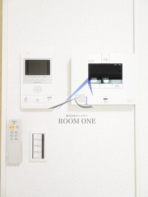 シュバリエのセキュリティ|モニター付きインターホンです。
