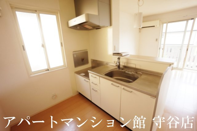 メディエートプラザ守谷百合ヶ丘のキッチン