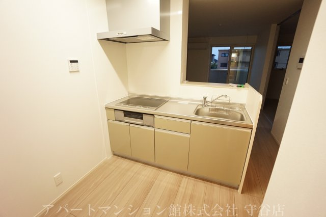T's-roomのキッチン