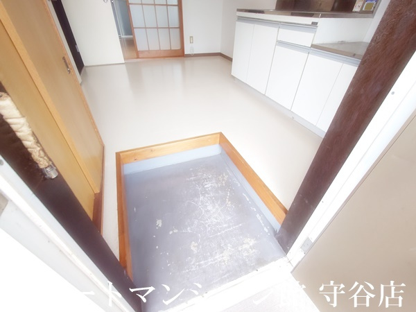 ＮＫハイツの玄関