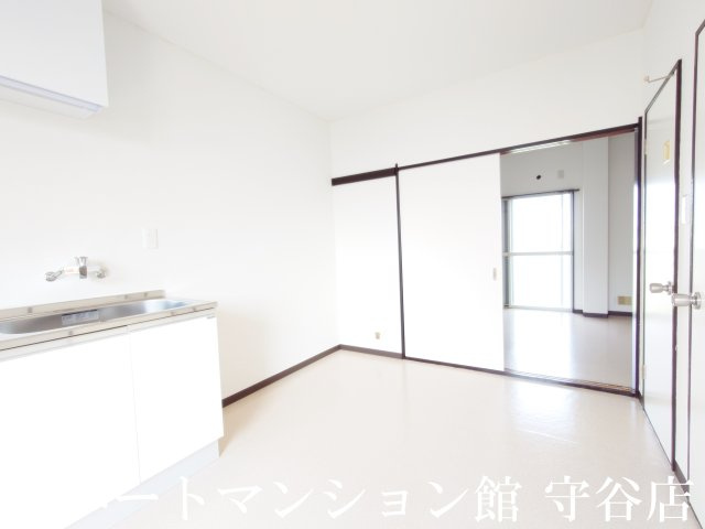 ＮＫハイツの居間・リビング