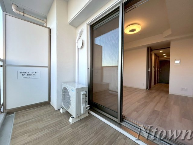 【バルコニー】 | プレサンス鶴舞パーク＆ステーション | 開放的で明るい空間を演出してくれるバルコニーです