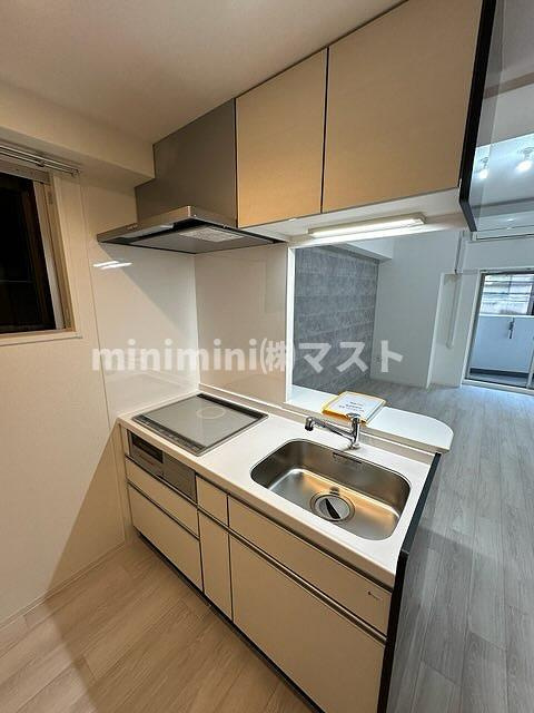 セレニテフラン本町のキッチン