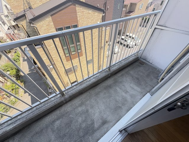 アピスのバルコニー