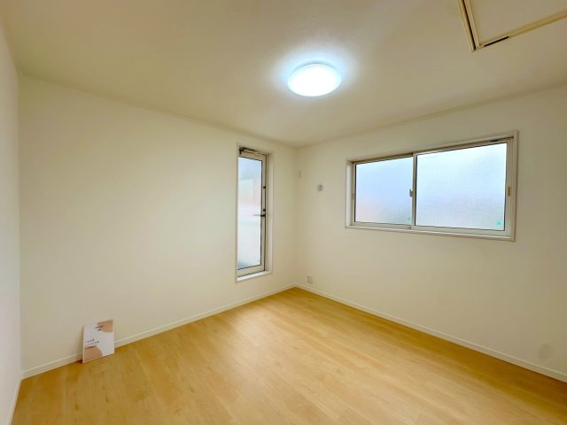 戸建 さいたま市浦和区木崎５丁目の子供部屋|洋室5.2帖　間取り図2F真ん中の部屋