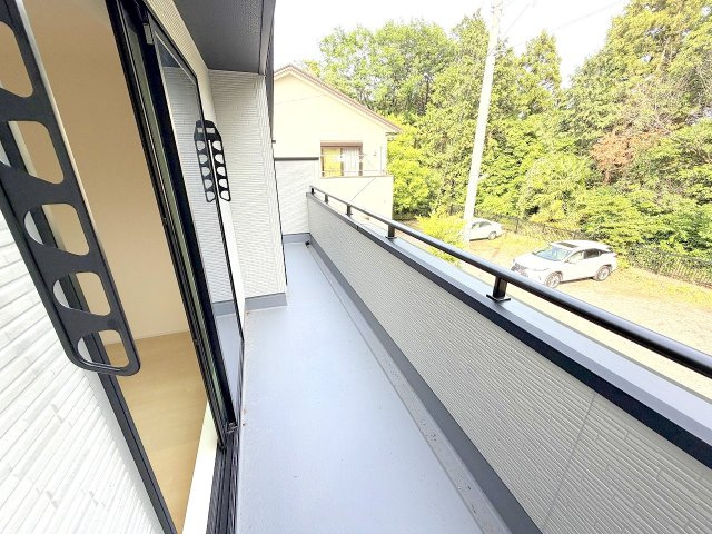 あきる野市上代継全１棟　新築戸建のバルコニー