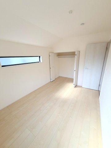 あきる野市上代継全１棟　新築戸建の洋室