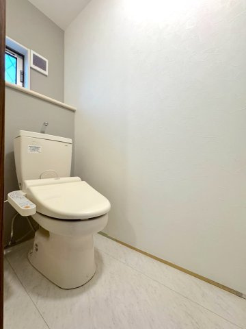 戸建 川口市戸塚東２丁目のトイレ|トイレ