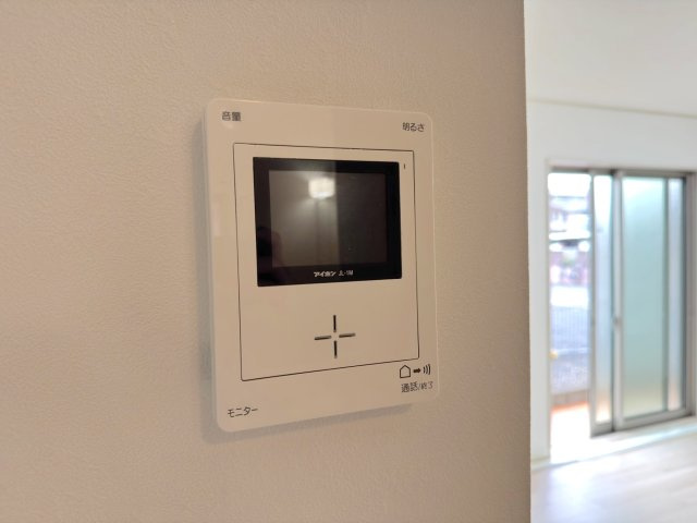 戸建 川口市戸塚東２丁目のセキュリティ|TVモニター付きインターホン