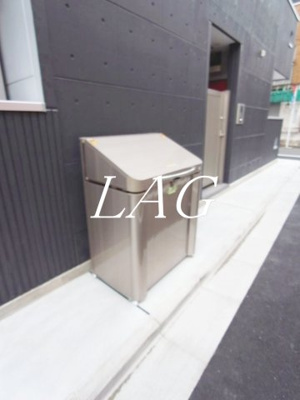 【その他共用部分】 | レジディス東日暮里 | 共用ゴミ置き場です。