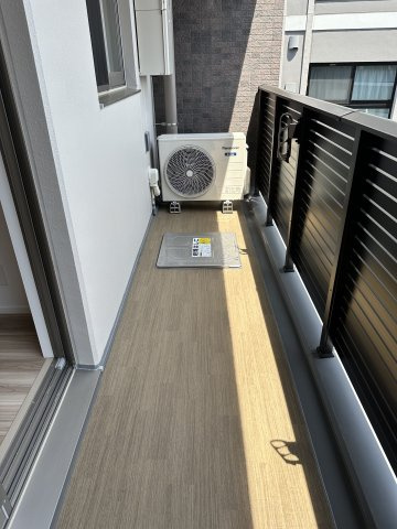 コンシェリア町屋のバルコニー