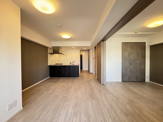 コンシェリア町屋の居間・リビング