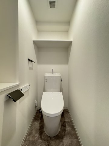 コンシェリア町屋のトイレ