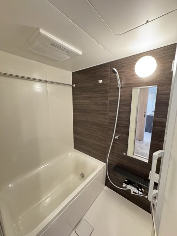 コンシェリア町屋の浴室