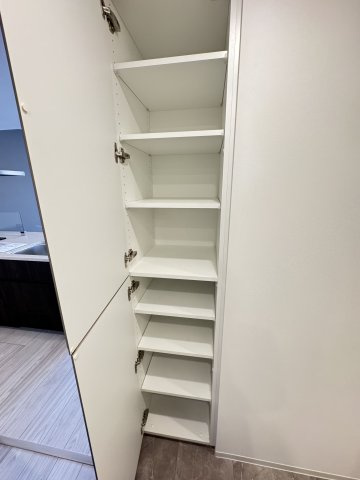 コンシェリア町屋の収納