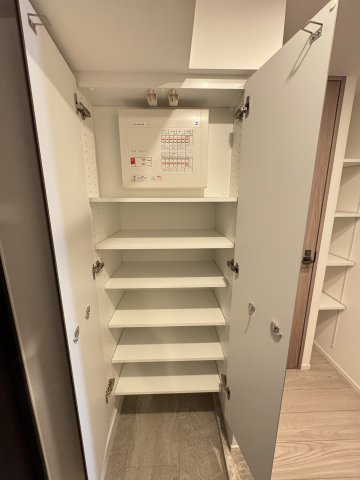 コンシェリア町屋の収納
