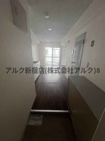 ハイツ千駄ヶ谷の玄関