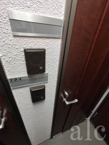 イル豊島園駅前のセキュリティ|カギ穴が複雑なディンプルキー。ピッキングの被害を未然に防ぎます。