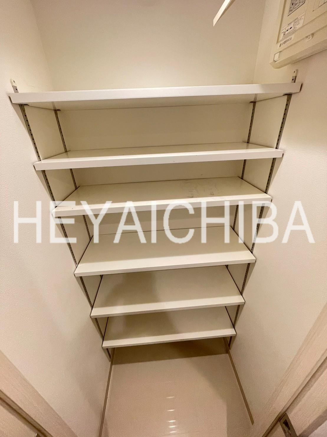LEXE入谷(レグゼイリヤ)のその他|シューズボックス