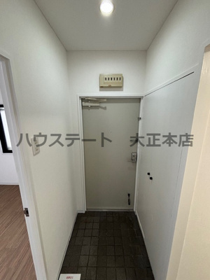 【玄関】 | ファミリーハイツ九条 仲介手数料無料