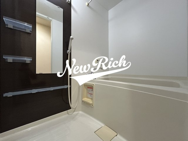 高崎市問屋町４丁目の賃貸マンションの浴室