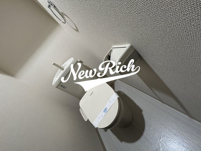 高崎市問屋町４丁目の賃貸マンションのトイレ