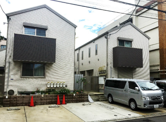 新宿区大久保２丁目のアパートの外観