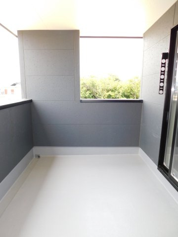 稲沢市祖父江町二俣上瀬古の新築一戸建のバルコニー|◇バルコニー◇　　急な天候の変化でも安心なインナーバルコニー♪