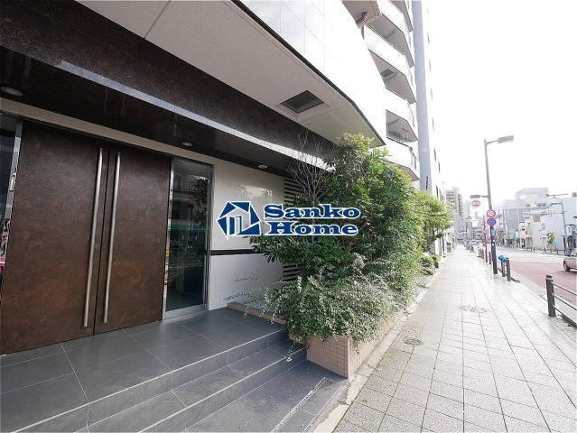 ＬＥＸＥ　東京　Ｅａｓｔ　ｉｄのエントランス
