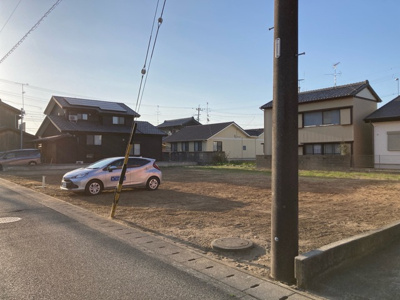 【外観】 | 浜松市中央区舞阪町長十新田 2期 新築一戸建て 2号棟 | 現在建築中の外観画像です。ご内覧は同じメーカーの完成物件へご案内いたしますので、いつでもご相談ください！