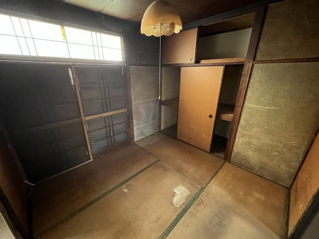 歴木454-1貸家の居間・リビング