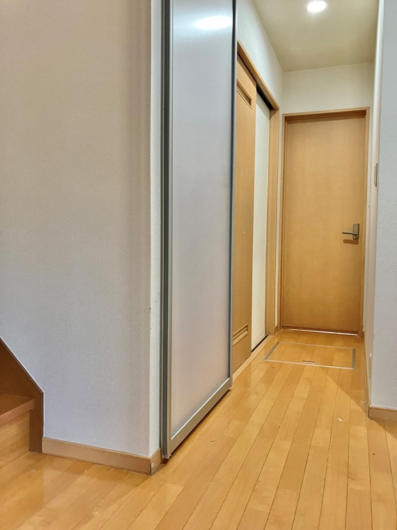 堀之内戸建のロビー