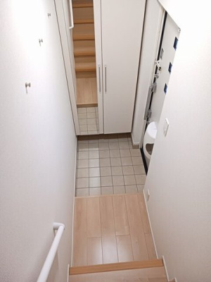 【玄関】 | ノワールクニヤン | シンプルで使いやすい玄関です