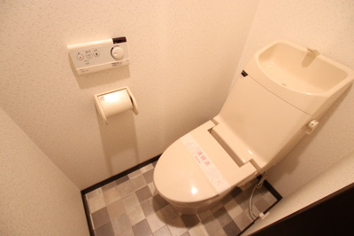 嬉しい温水洗浄便座付き