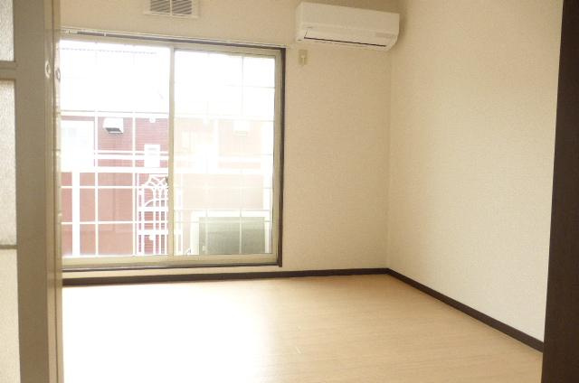 アーバンヒル朝霞５号館