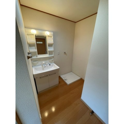 加納安藤貸家の洗面所|お問い合わせは美濃善不動産駅前店へ！