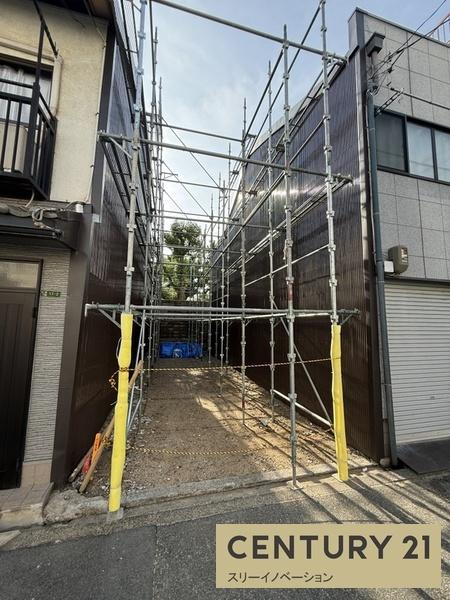 泉尾2丁目土地の前面道路含む現地写真