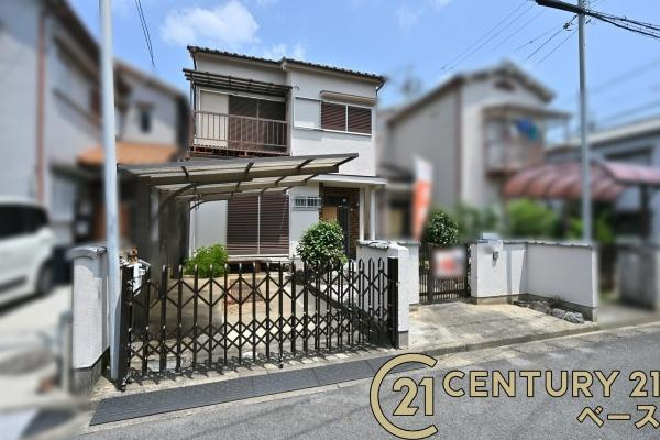 橿原市葛本町の中古テラスハウスの駐車場|■現地撮影写真■