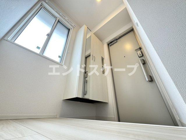 シャンデブレの玄関|高崎、前橋、伊勢崎エリアのお部屋探しはエンドスケープまで！お客様の理想お聞かせ下さい♪