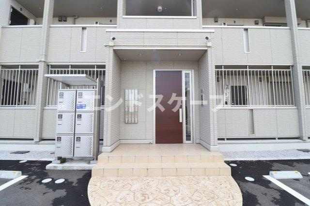 シャンデブレのエントランス|高崎、前橋、伊勢崎エリアのお部屋探しはエンドスケープまで！お客様の理想お聞かせ下さい♪