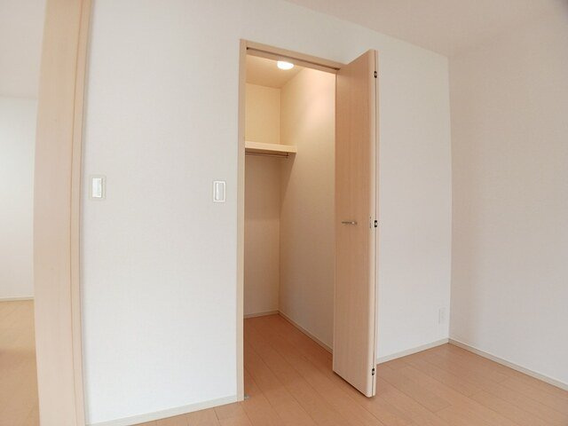 レジデンス・モッポ　Ⅱの収納