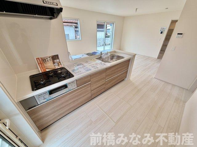 【新築】高崎市町屋町第2　限定１棟　リーブルガーデン　新築建売の独立洗面台|使いやすい独立洗面台です