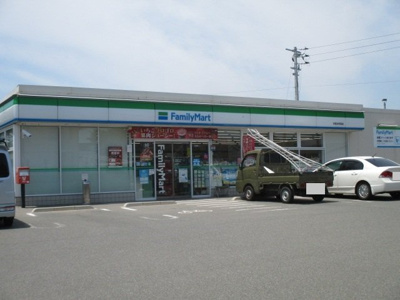 【周辺】 | グランド　ウィッシュＡ | ファミリーマート西岐波店まで750m