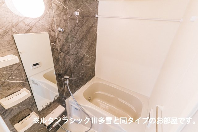 レガリア駅東の浴室|ゆったり過ごせるお風呂です