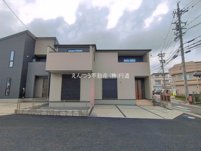 リーブルガーデン坂下町二丁目第2の前面道路含む現地写真