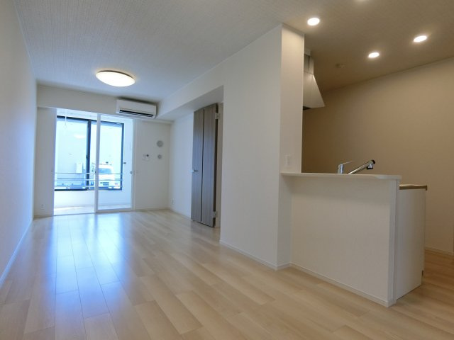 ミモザハウス　３号館の居間・リビング