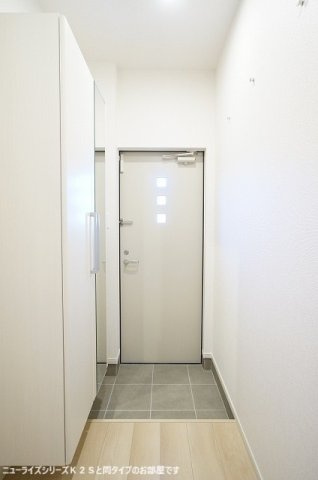 グラース・ソレイユの玄関