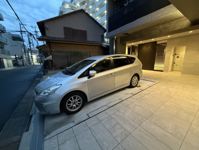 LiveCasa王子公園の駐車場