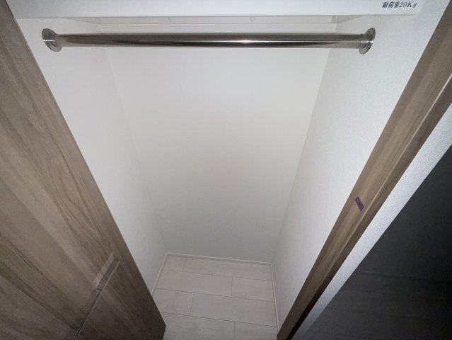 LiveCasa王子公園の収納|同物件別部屋写真